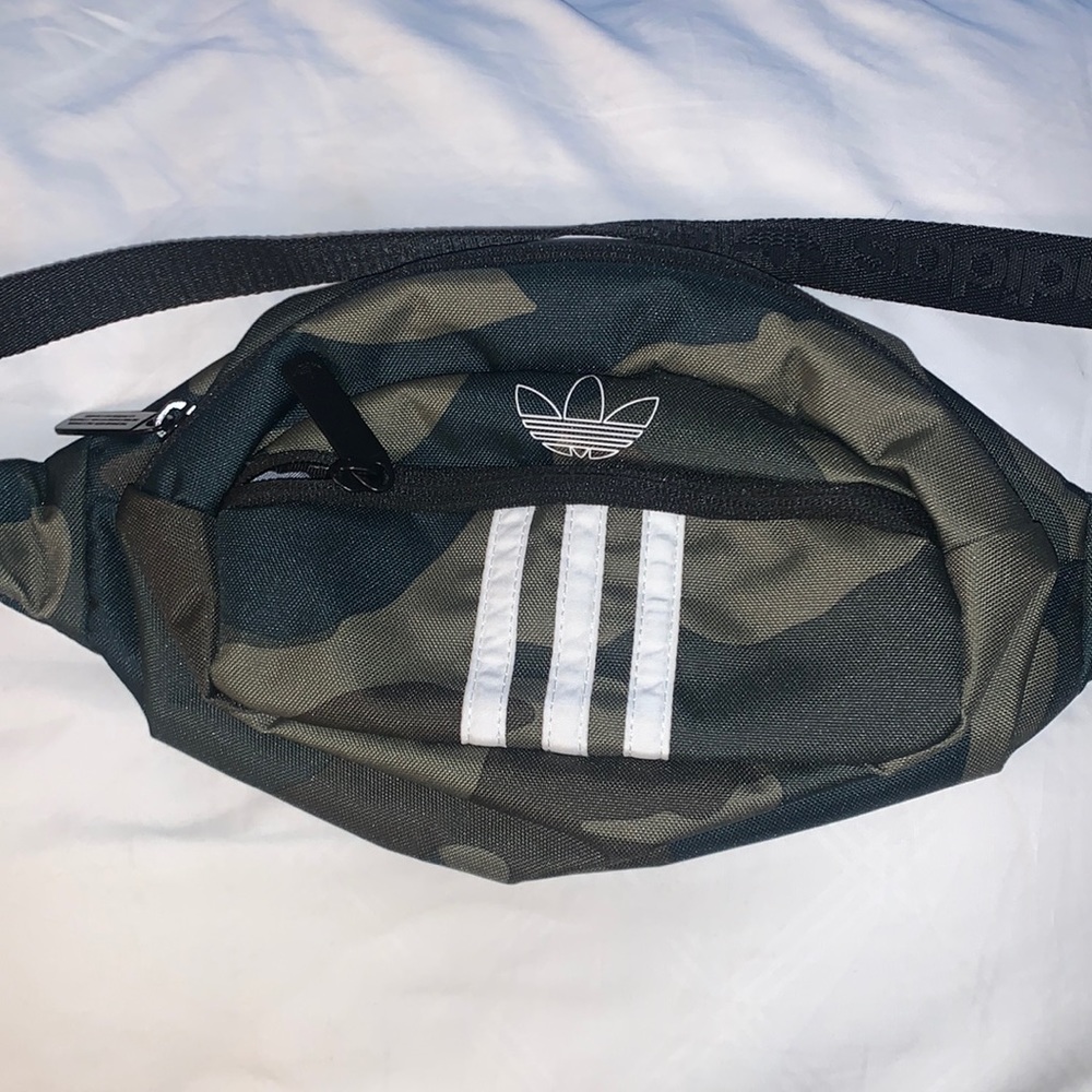 Fanny pack